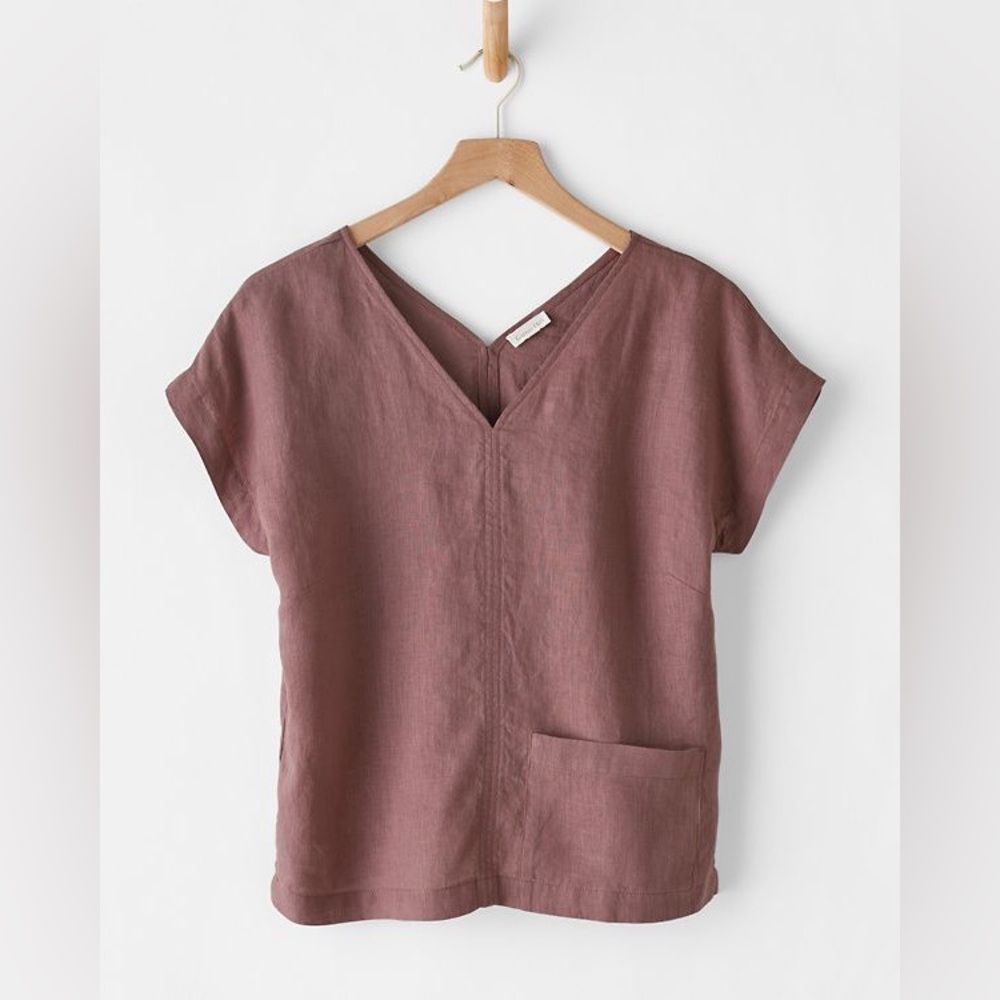 Garnet Hill Mauve Linen V-Neck Short Sleeve Top